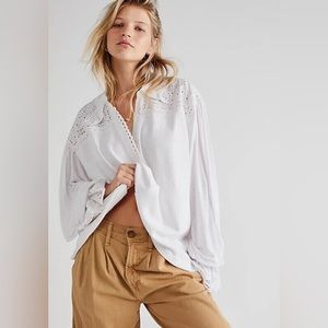 Free people Women’s Small Laura Henley In White with Bell Bottom Bottom Sleeves